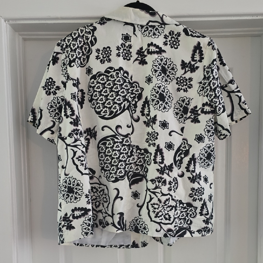 GUC- Elements Women's Black White Patterned short Sleeve Blazer, Sz 3X - Picture 6 of 10